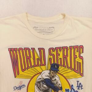 World Series LA Dodgers Baseball Graphic Crew Neck T Shirt Mens Size M Off White